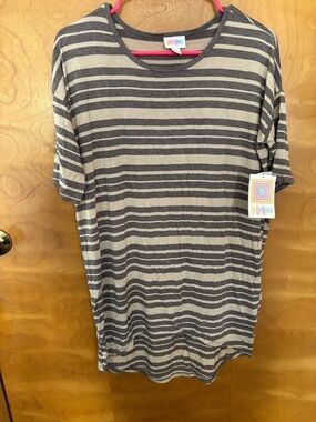 LuLaRoe women’s beige and Cream Striped Short Sleeve Shirt